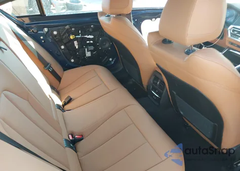 2022 BMW 330I из США, поврежденный, VIN 3MW5R1J00N8C26789